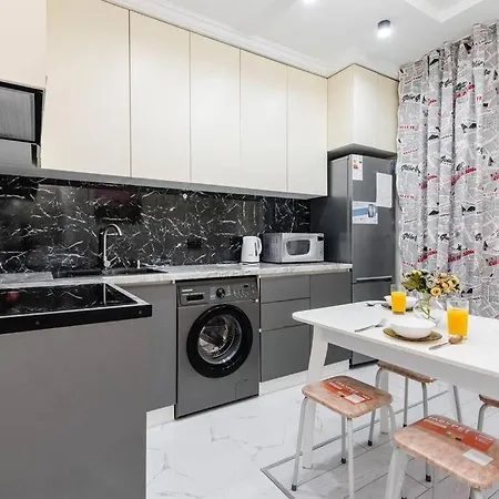 1Ком Рядом С Метро Сайран И Адк Apartment Almaty Exterior photo